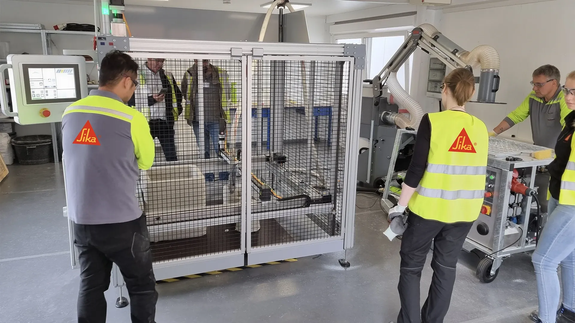 People around MiniPrinter XL